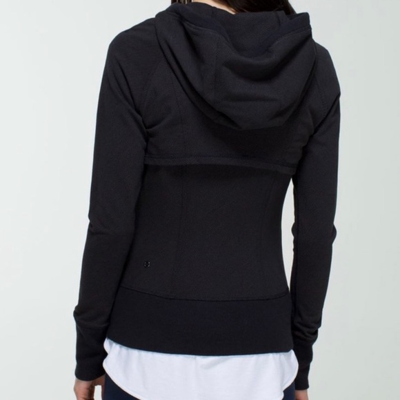 Lululemon After Asana Hoodie - Picture 2 of 9